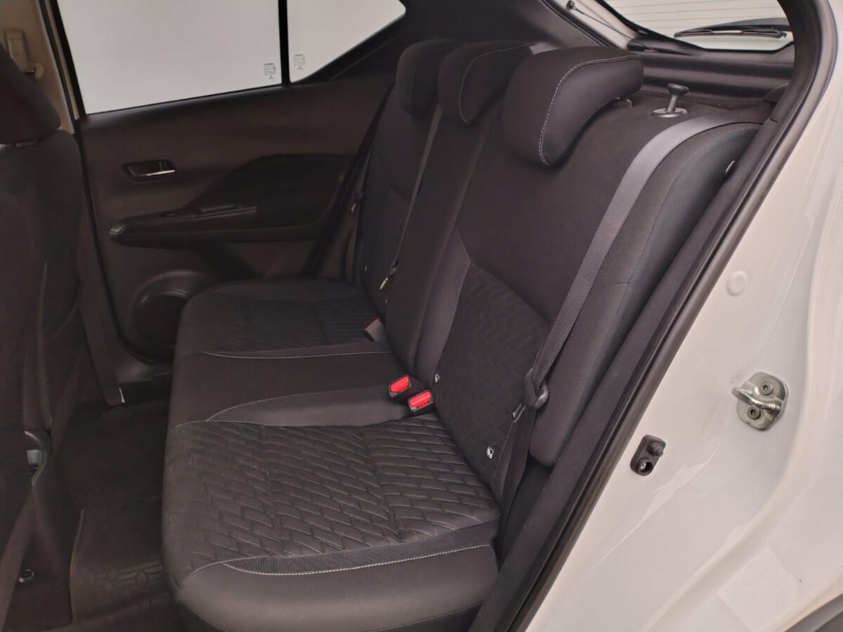 NISSAN KICKS 1.6 ADVANCE MT - Imagen 2