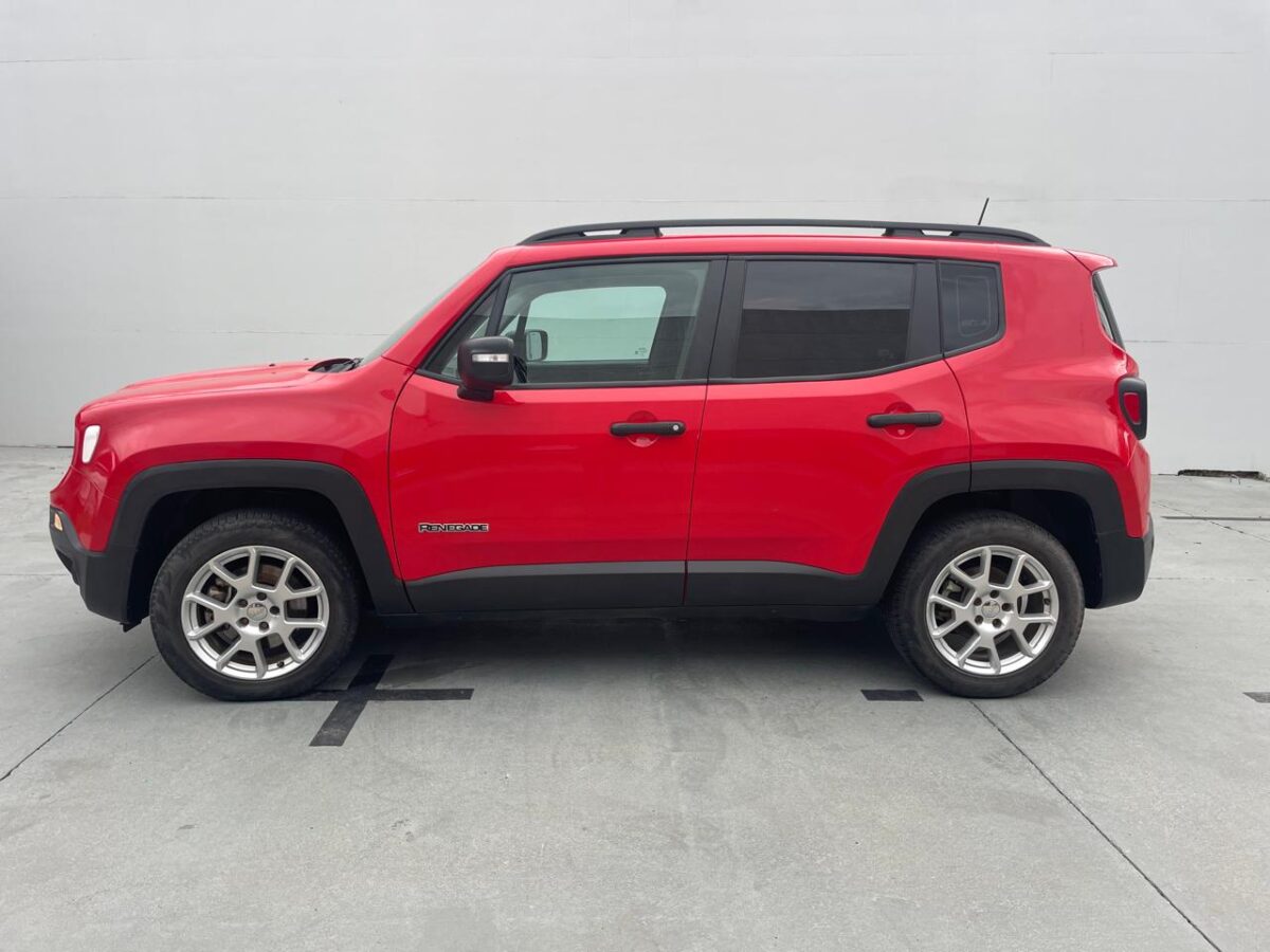 JEEP RENEGADE SPORT 1.8L MT - Imagen 3