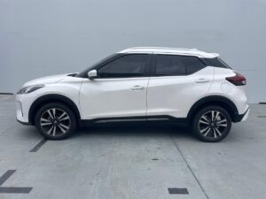 NISSAN KICKS 1.6 ADVANCE MT - Imagen 3