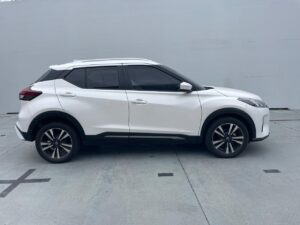 NISSAN KICKS 1.6 ADVANCE MT - Imagen 4