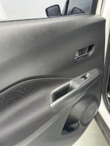 NISSAN KICKS 1.6 ADVANCE MT - Imagen 10