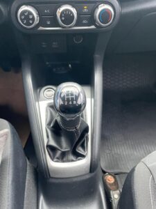 NISSAN KICKS 1.6 ADVANCE MT - Imagen 13