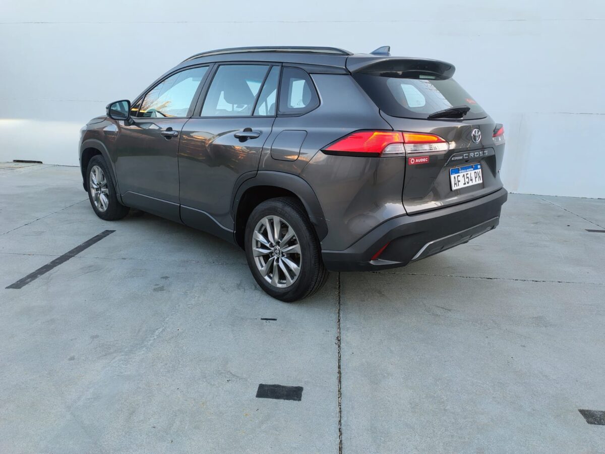 TOYOTA COROLLA CROSS XEI 2.0 CVT - Imagen 7