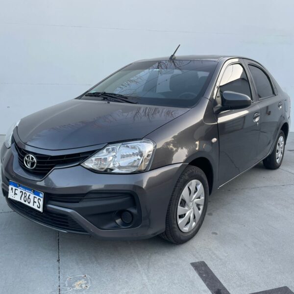 TOYOTA ETIOS X 1.5 6M/T 4P.MY23