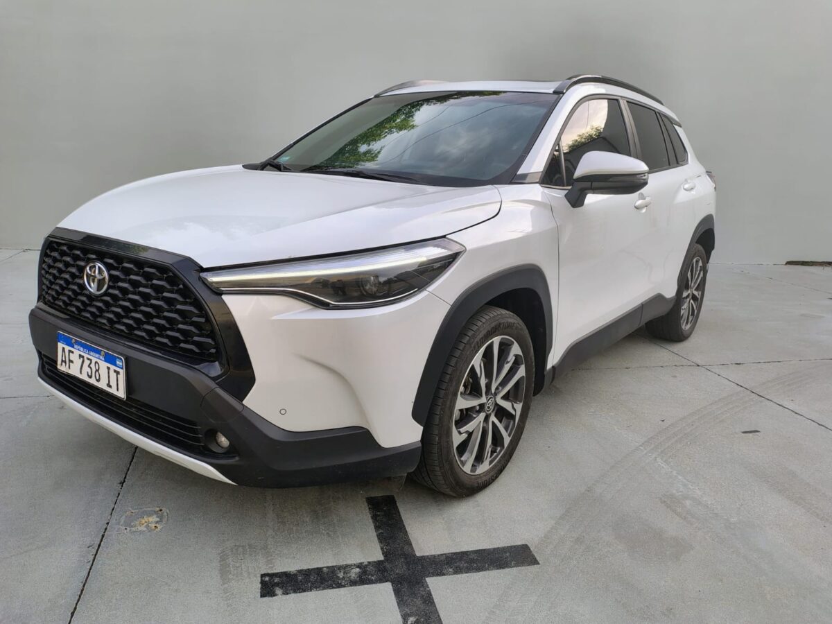 TOYOTA COROLLA CROSS XEI 2.0 CVT-MY23 - Imagen 1