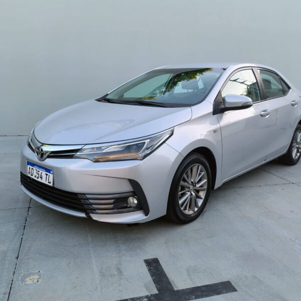 TOYOTA COROLLA XEI PACK 1.8 6M/T L/18