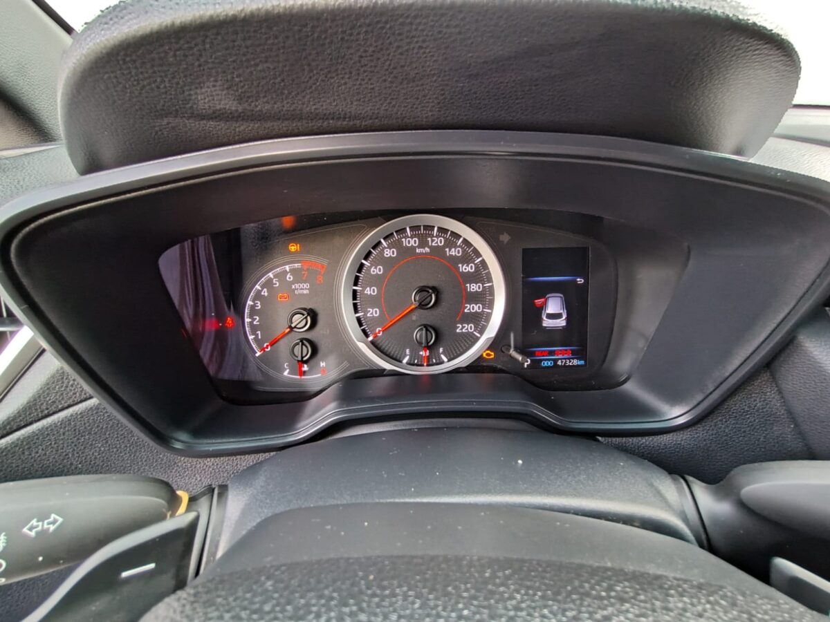 TOYOTA COROLLA CROSS XEI 2.0 CVT-MY23 - Imagen 12