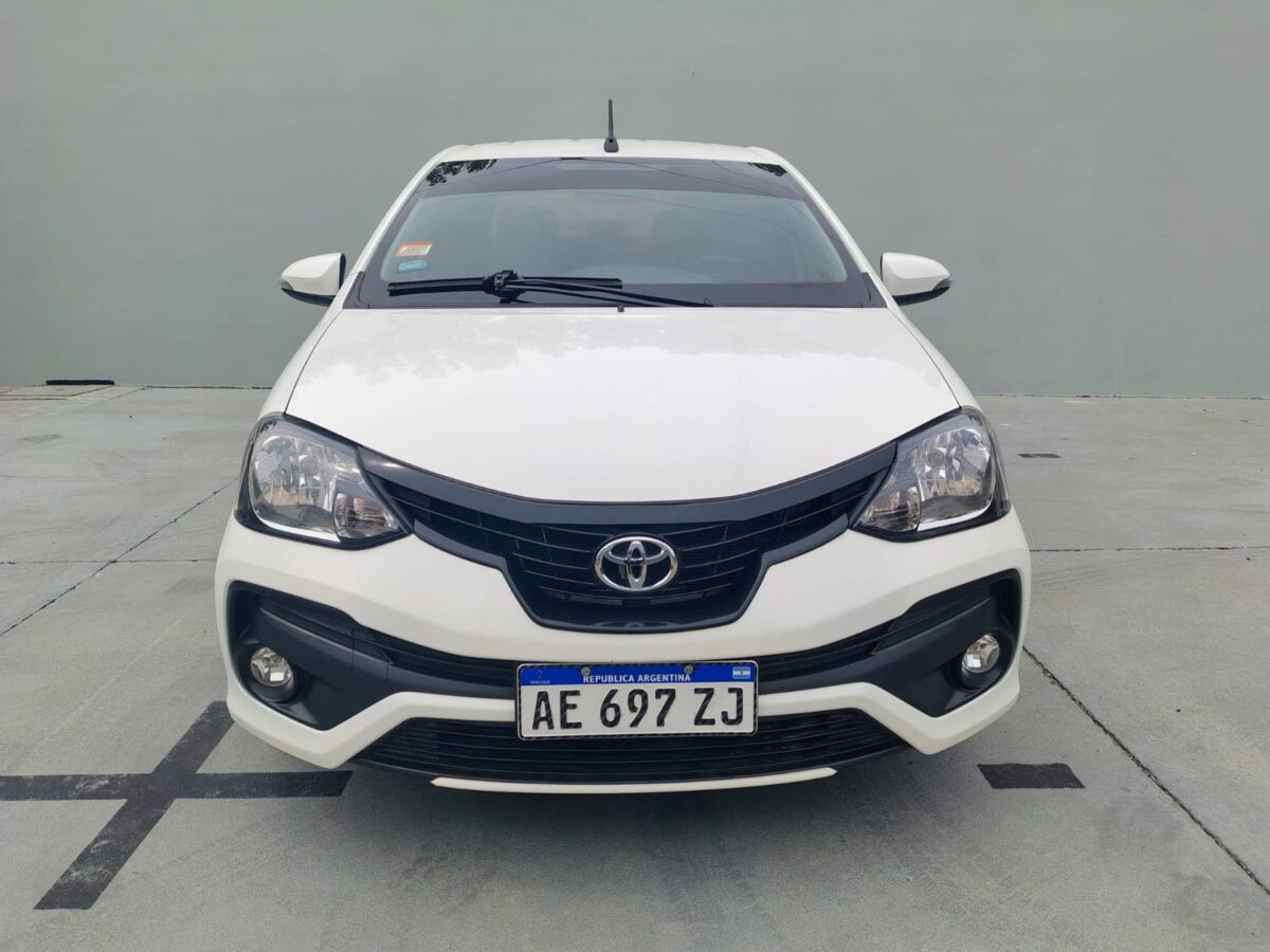 TOYOTA ETIOS XLS 1.5 6M/T 4P.-MY.21 - Imagen 4