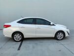 TOYOTA YARIS XLS 1.5 6M/T 4P-19 - Imagen 3