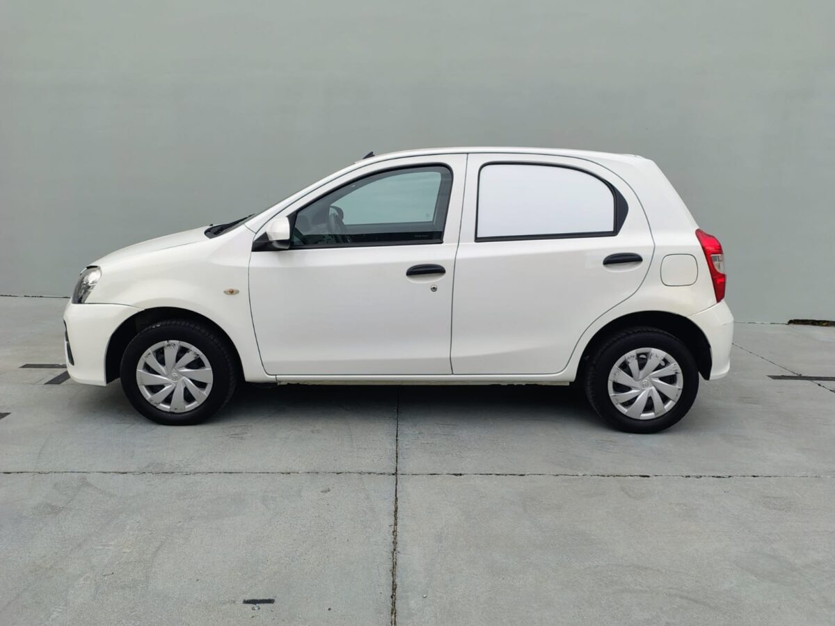 TOYOTA ETIOS AIBO 1.5 6M/T-MY23 - Imagen 5