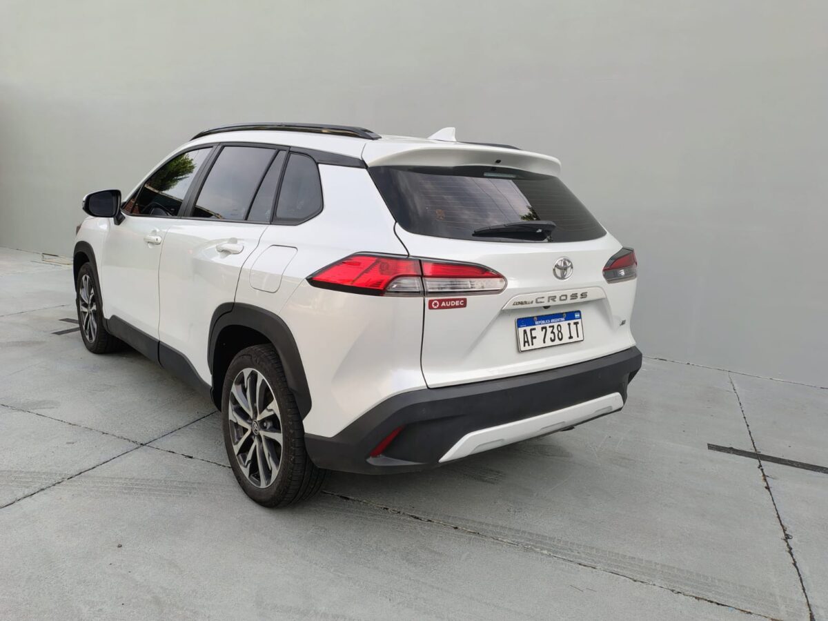 TOYOTA COROLLA CROSS XEI 2.0 CVT-MY23 - Imagen 7