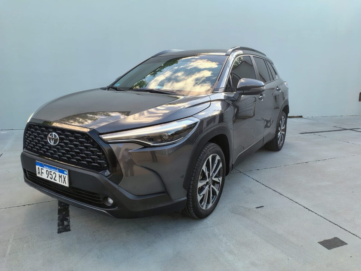 TOYOTA COROLLA CROSS XEI 2.0 CVT-MY23 - Imagen 1