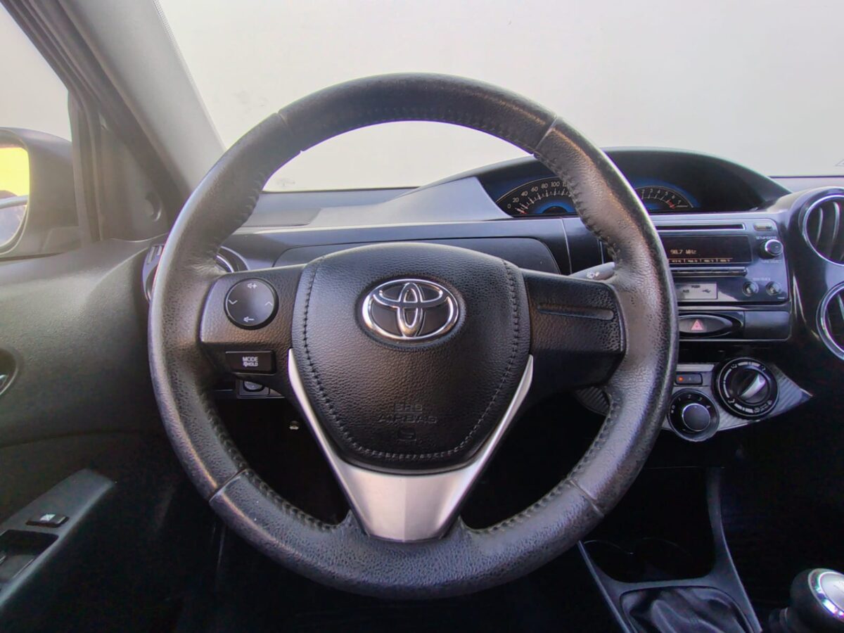 TOYOTA ETIOS XLS 1.5 6M/T 4P - Imagen 11