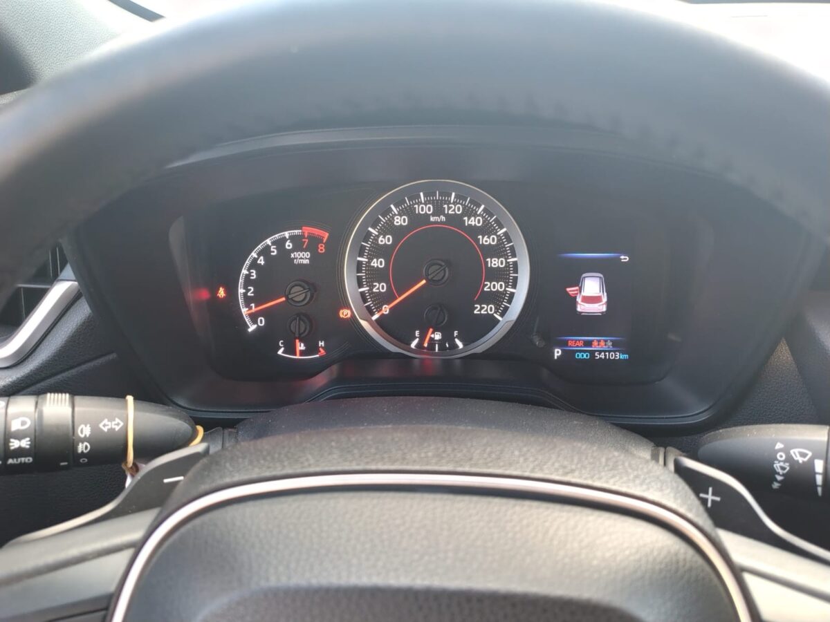 TOYOTA COROLLA CROSS XEI 2.0 CVT - Imagen 13