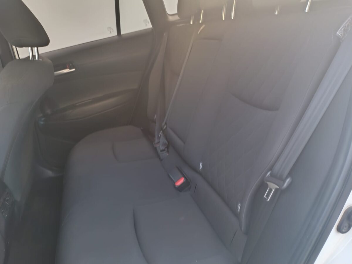 TOYOTA COROLLA CROSS XEI 2.0 CVT - Imagen 12