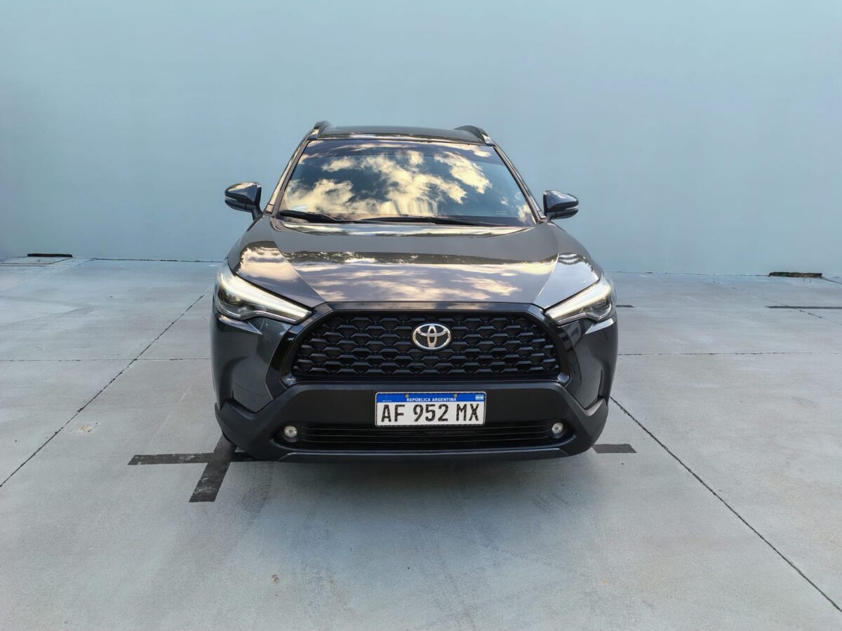 TOYOTA COROLLA CROSS XEI 2.0 CVT-MY23 - Imagen 6