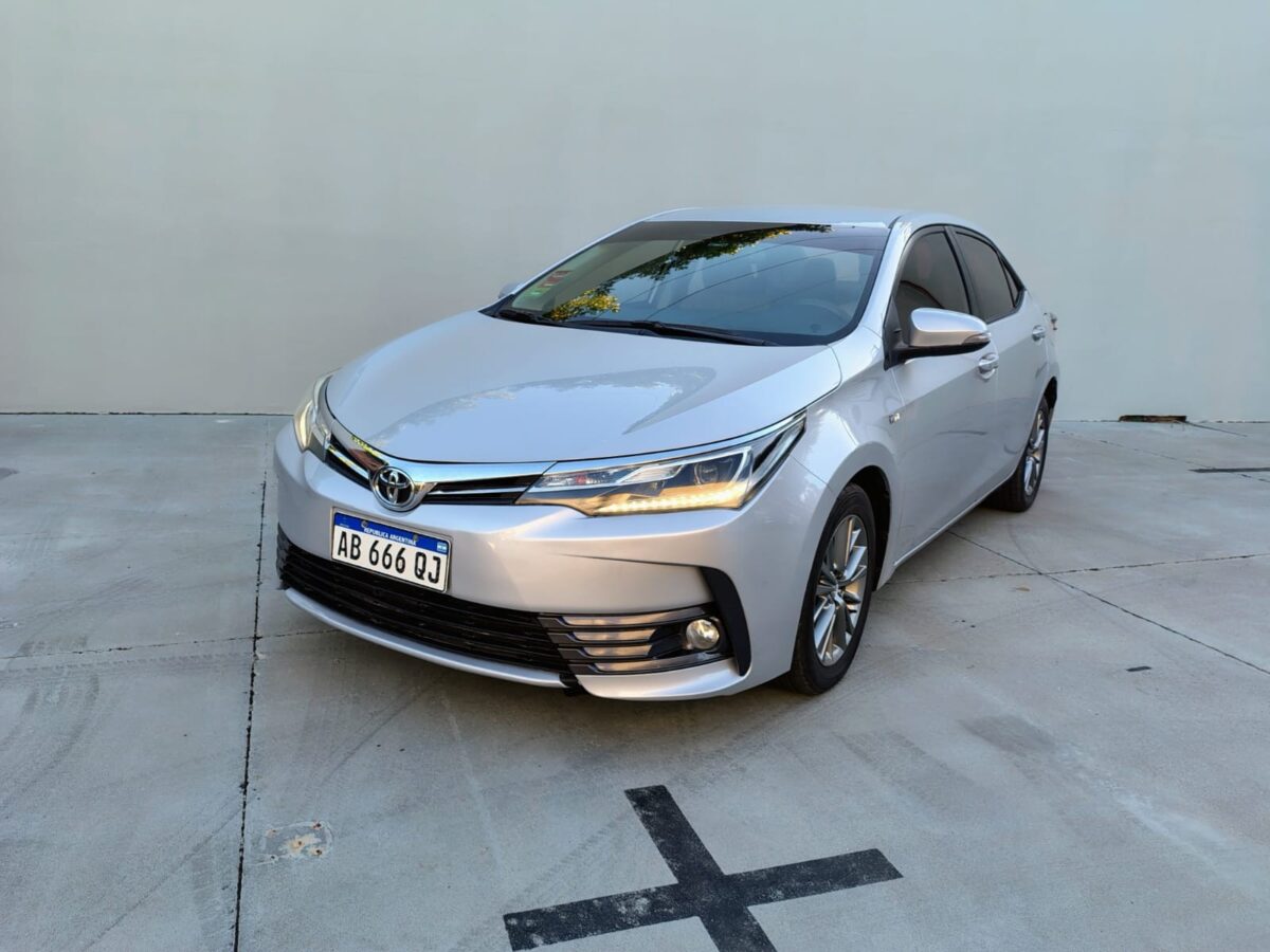 TOYOTA COROLLA XEI 1.8 CVT - Imagen 1