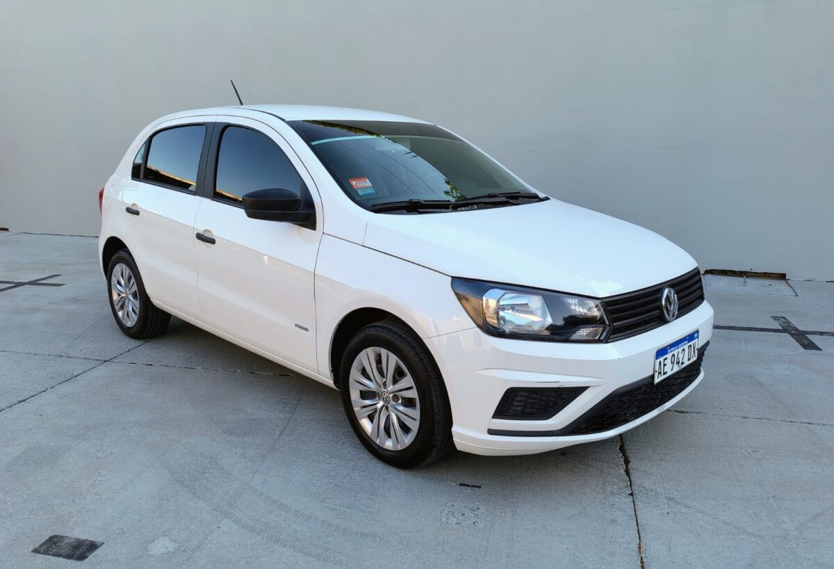 VOLKSWAGEN GOL TREND TRENDLINE 1.6 GAS 10 - Imagen 2