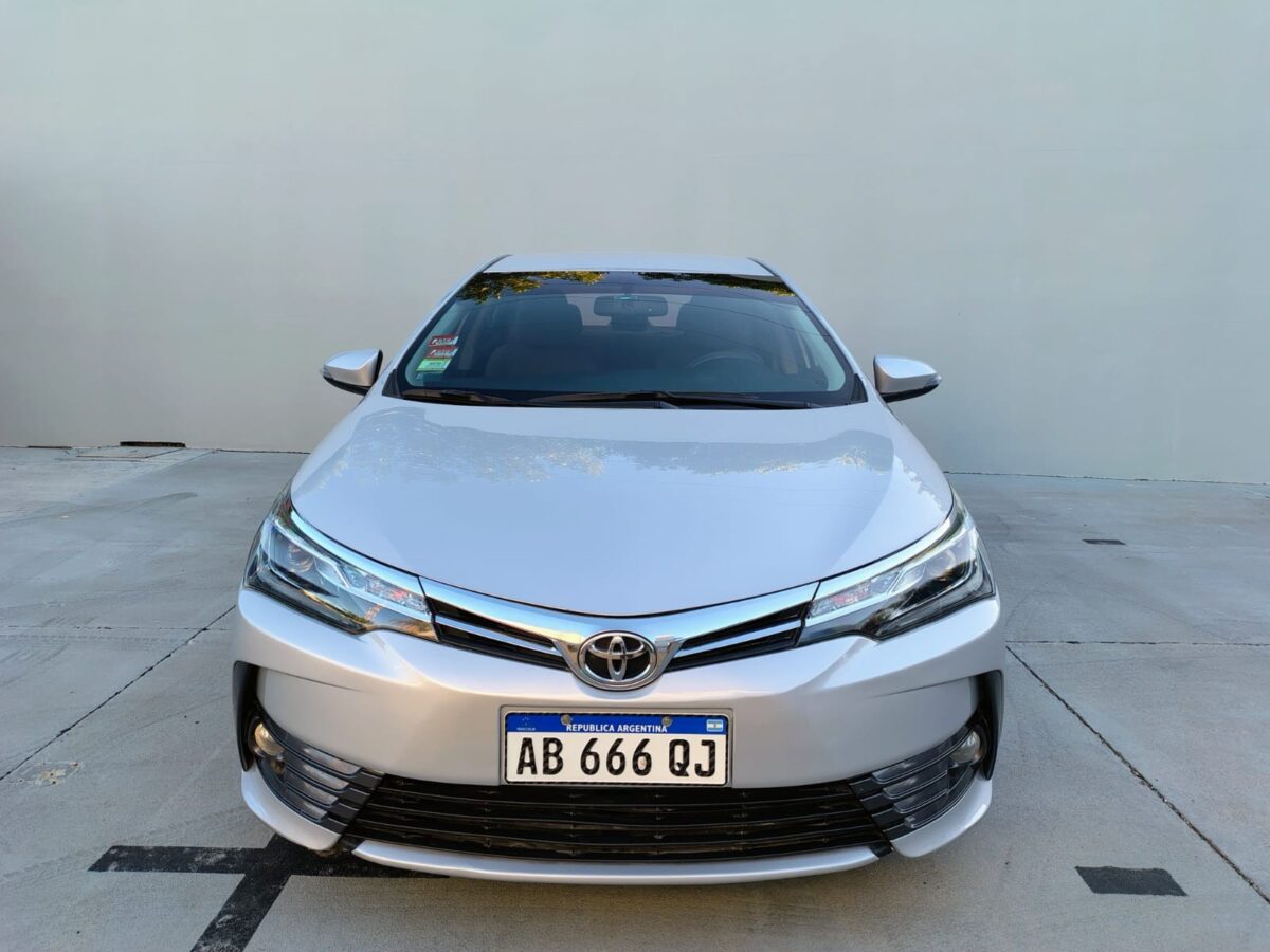 TOYOTA COROLLA XEI 1.8 CVT - Imagen 3