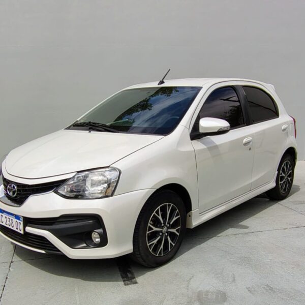 TOYOTA ETIOS PLATINUM 1.5 4A/T 5P.