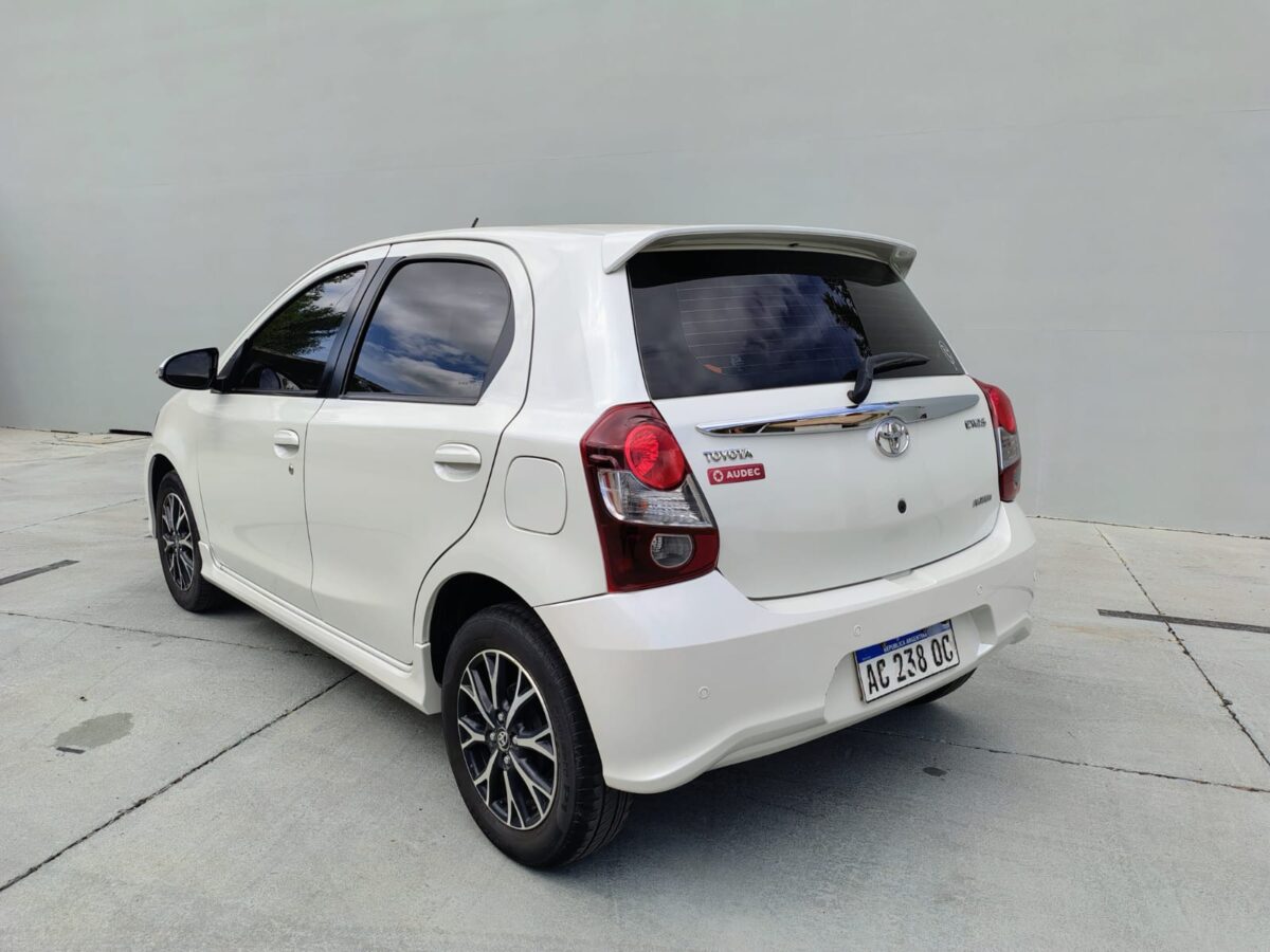 TOYOTA ETIOS PLATINUM 1.5 4A/T 5P. - Imagen 7