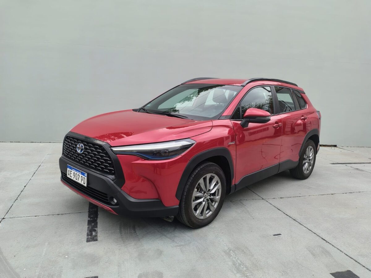 TOYOTA COROLLA CROSS XEI HV 1.8 eCVT - Imagen 1