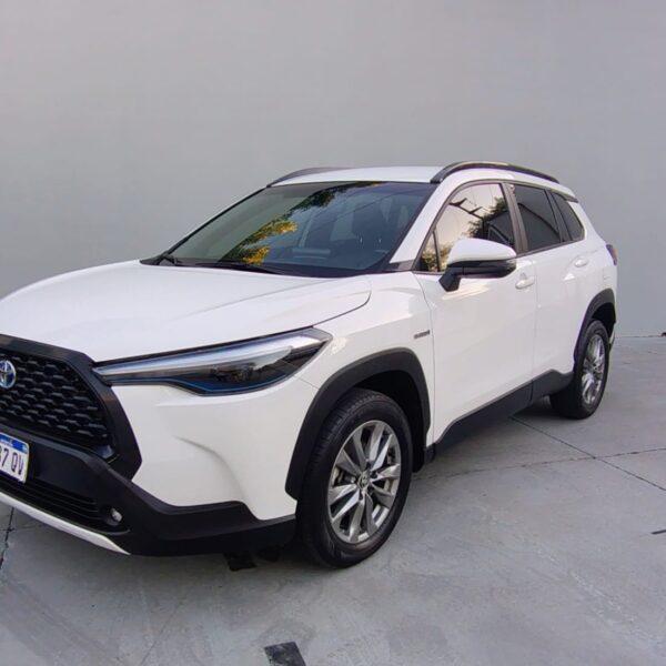 TOYOTA COROLLA CROSS XEI HV 1.8 eCVT