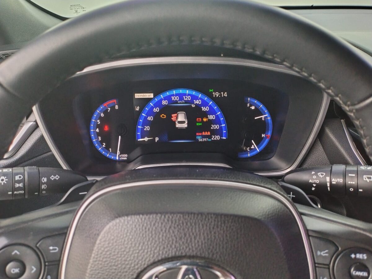 TOYOTA COROLLA CROSS SEG 2.0 CVT-MY23 - Imagen 12