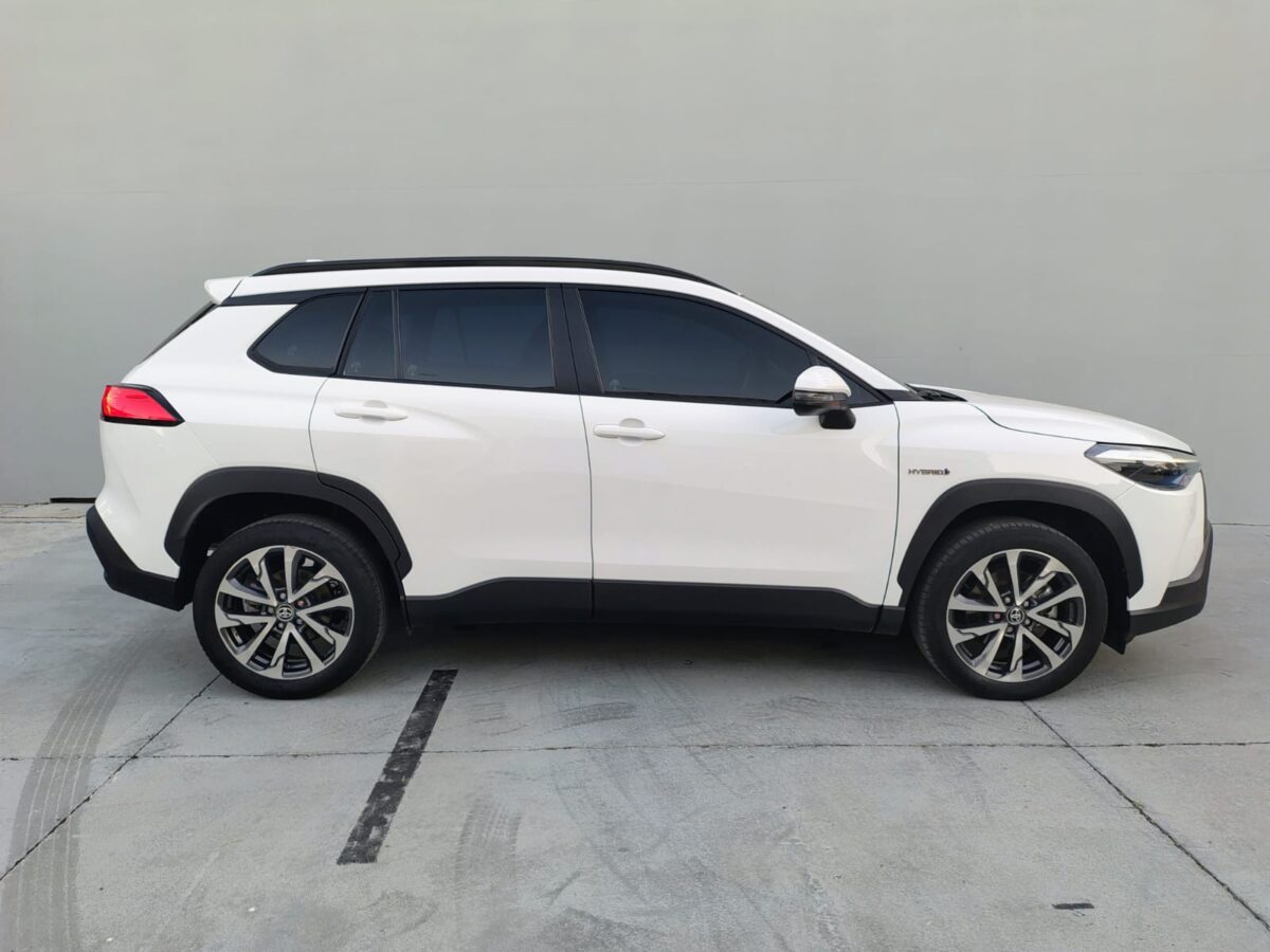 TOYOTA COROLLA CROSS XEI HEV1.8eCVT23 - Imagen 4