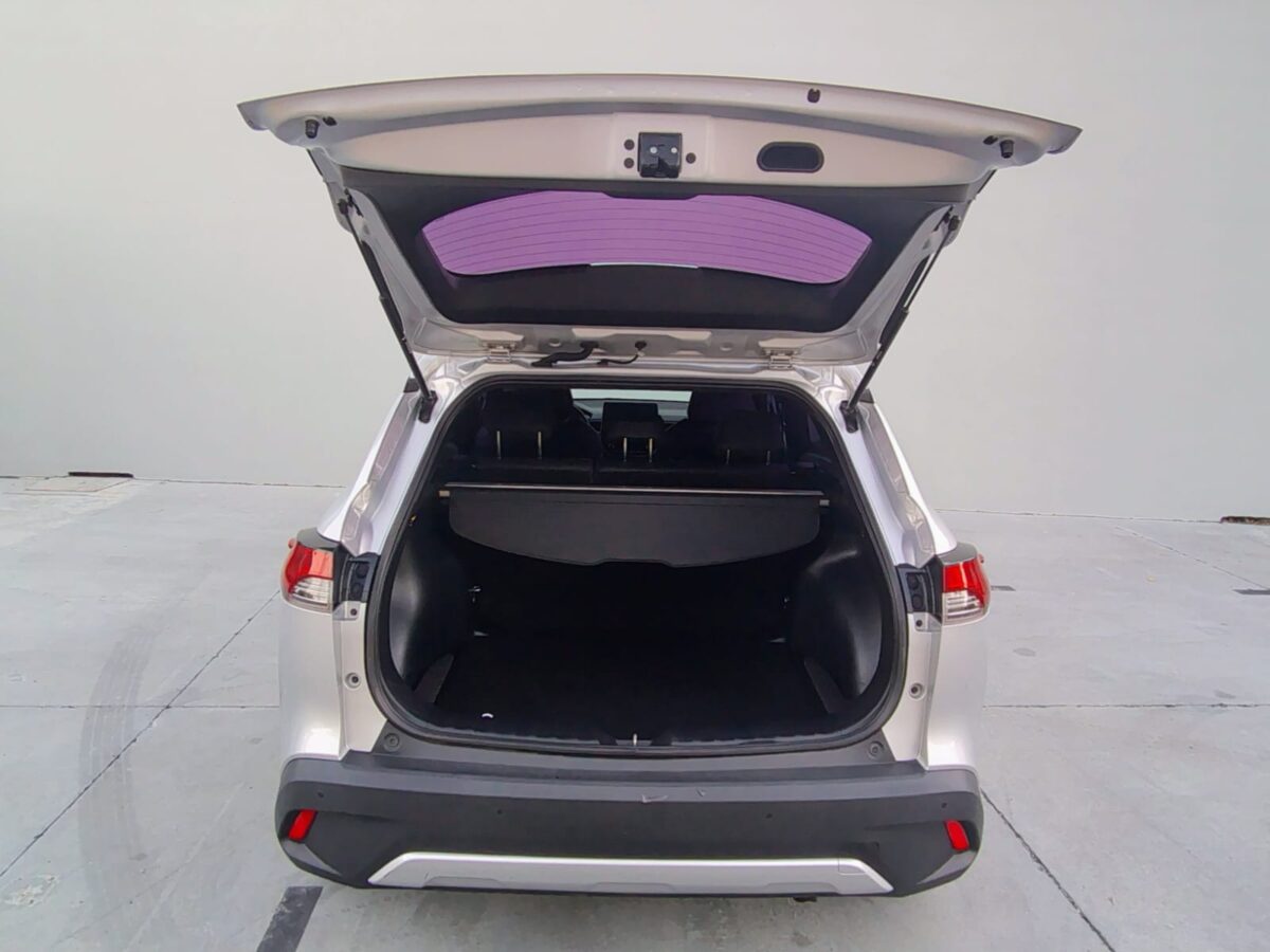 TOYOTA COROLLA CROSS SEG 2.0 CVT-MY23 - Imagen 9