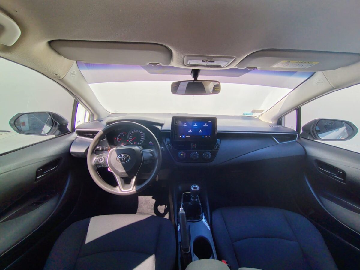 TOYOTA COROLLA 2.0 XLI MT- MY.23 - Imagen 12