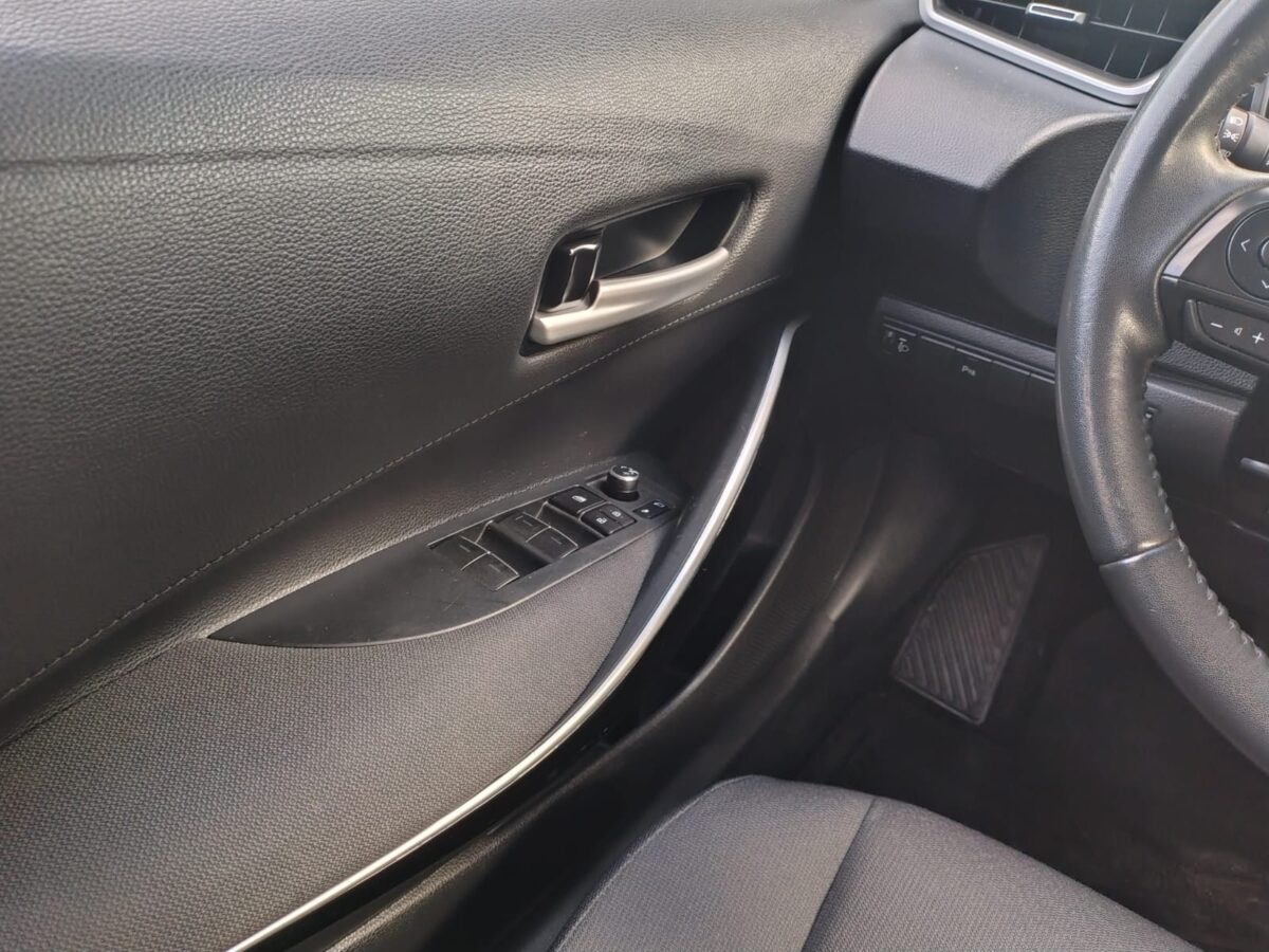 TOYOTA COROLLA HEV 1.8 XEI eCVT-MY23 - Imagen 16