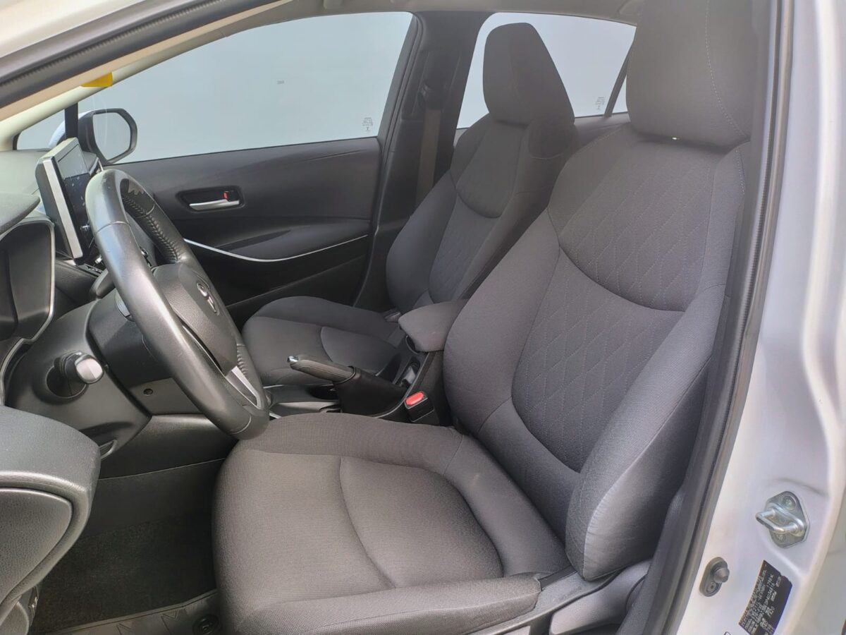 TOYOTA COROLLA HEV 1.8 XEI eCVT-MY23 - Imagen 15