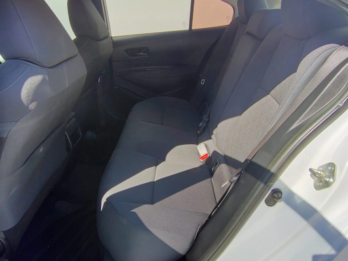 TOYOTA COROLLA 2.0 XLI MT- MY.23 - Imagen 10