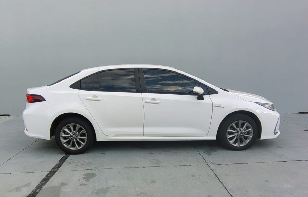 TOYOTA COROLLA HEV 1.8 XEI eCVT-MY23 - Imagen 5