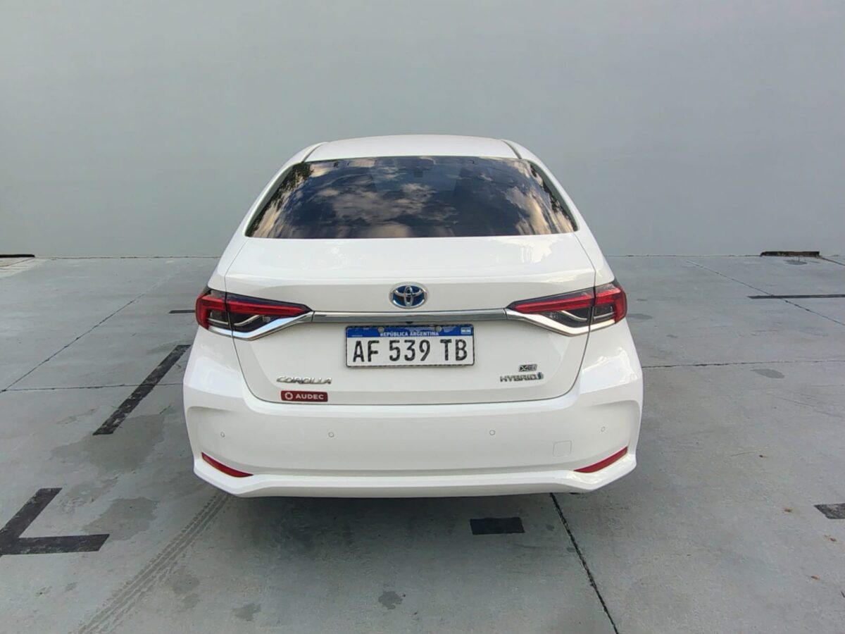 TOYOTA COROLLA HEV 1.8 XEI eCVT-MY23 - Imagen 9