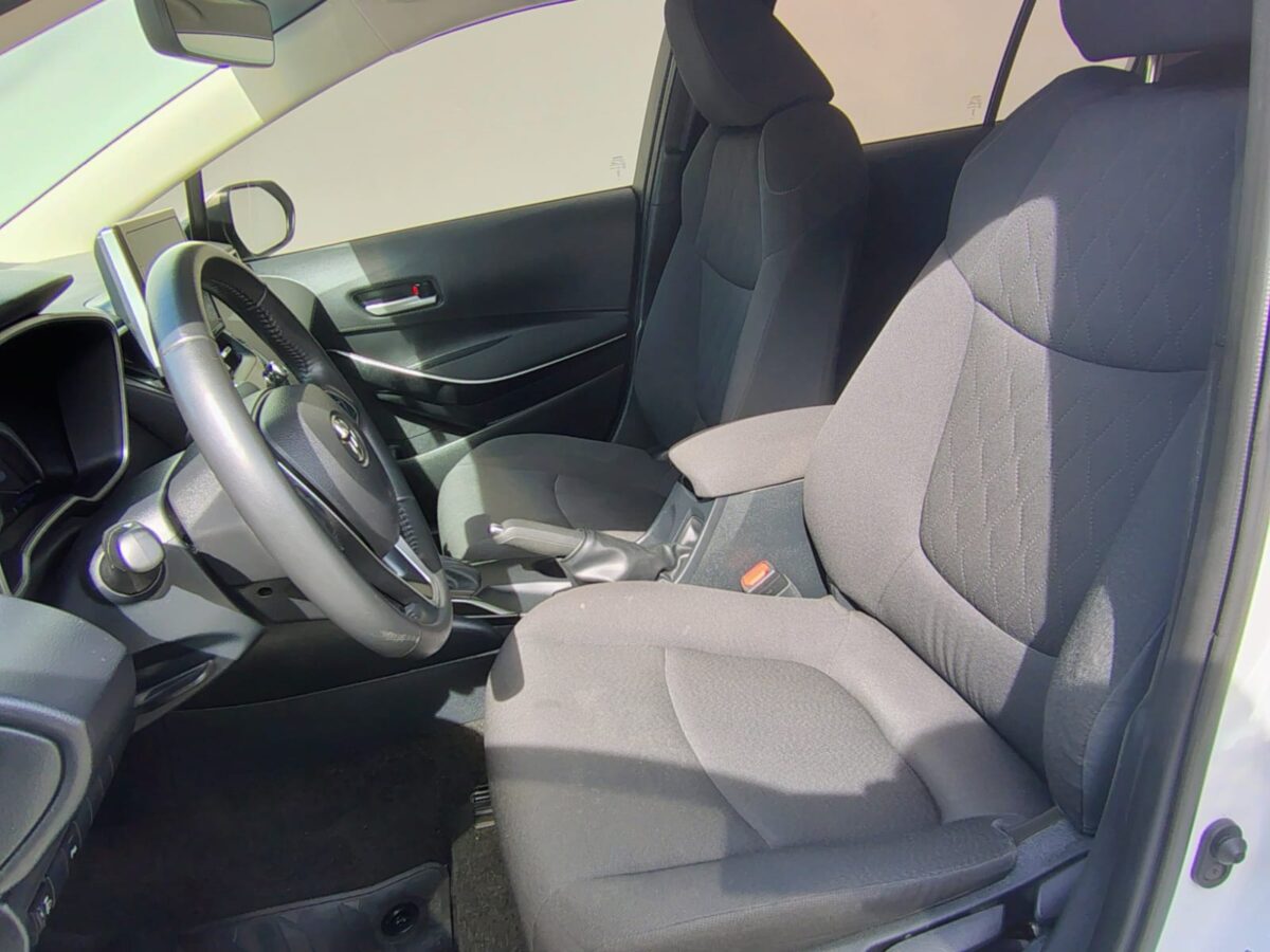 TOYOTA COROLLA 2.0 XEI CVT- MY.23 - Imagen 14
