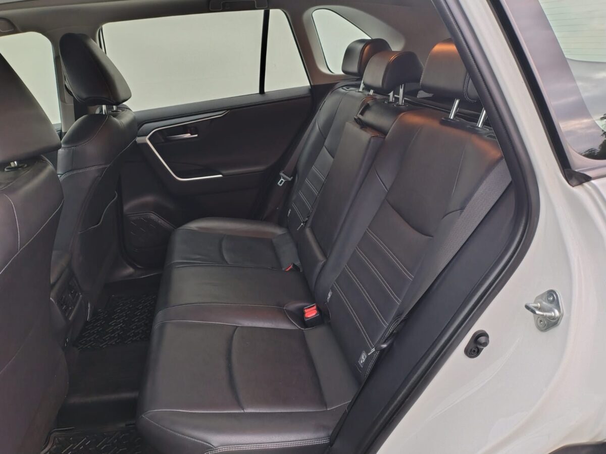 TOYOTA RAV4 HV 2.5 AWD LIMITED CVT - Imagen 13