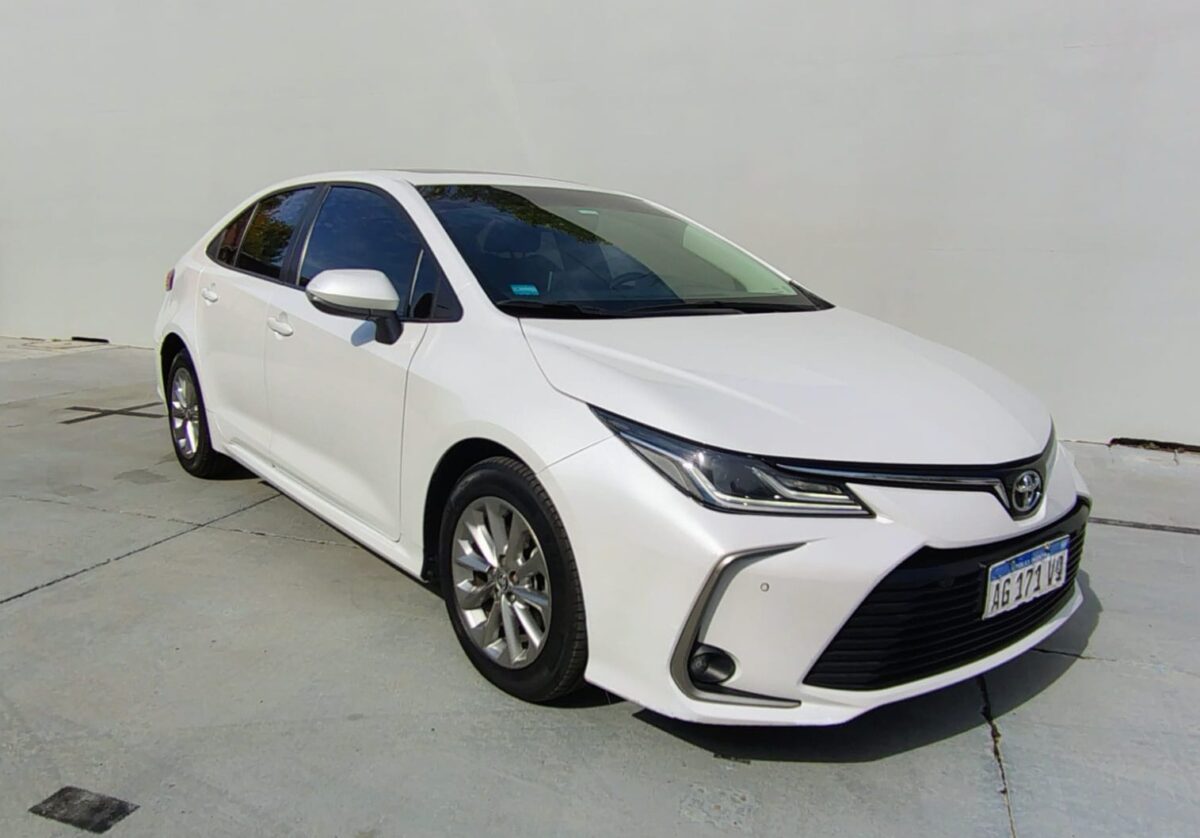 TOYOTA COROLLA 2.0 XEI CVT- MY.23 - Imagen 2