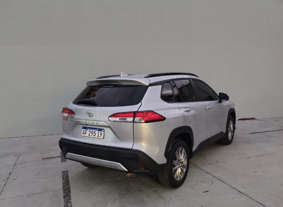 TOYOTA COROLLA CROSS XLI 2.0 CVT-MY23 - Imagen 7