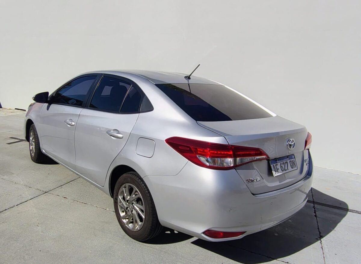 TOYOTA YARIS XLS 1.5 CVT 4P-MY22 - Imagen 2