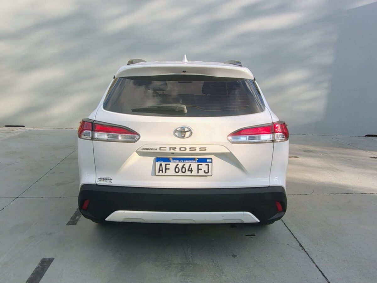 TOYOTA COROLLA CROSS XLI 2.0 CVT - Imagen 4