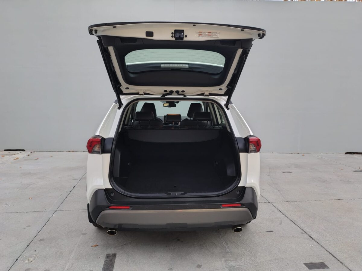 TOYOTA RAV4 HV 2.5 AWD LIMITED CVT - Imagen 10