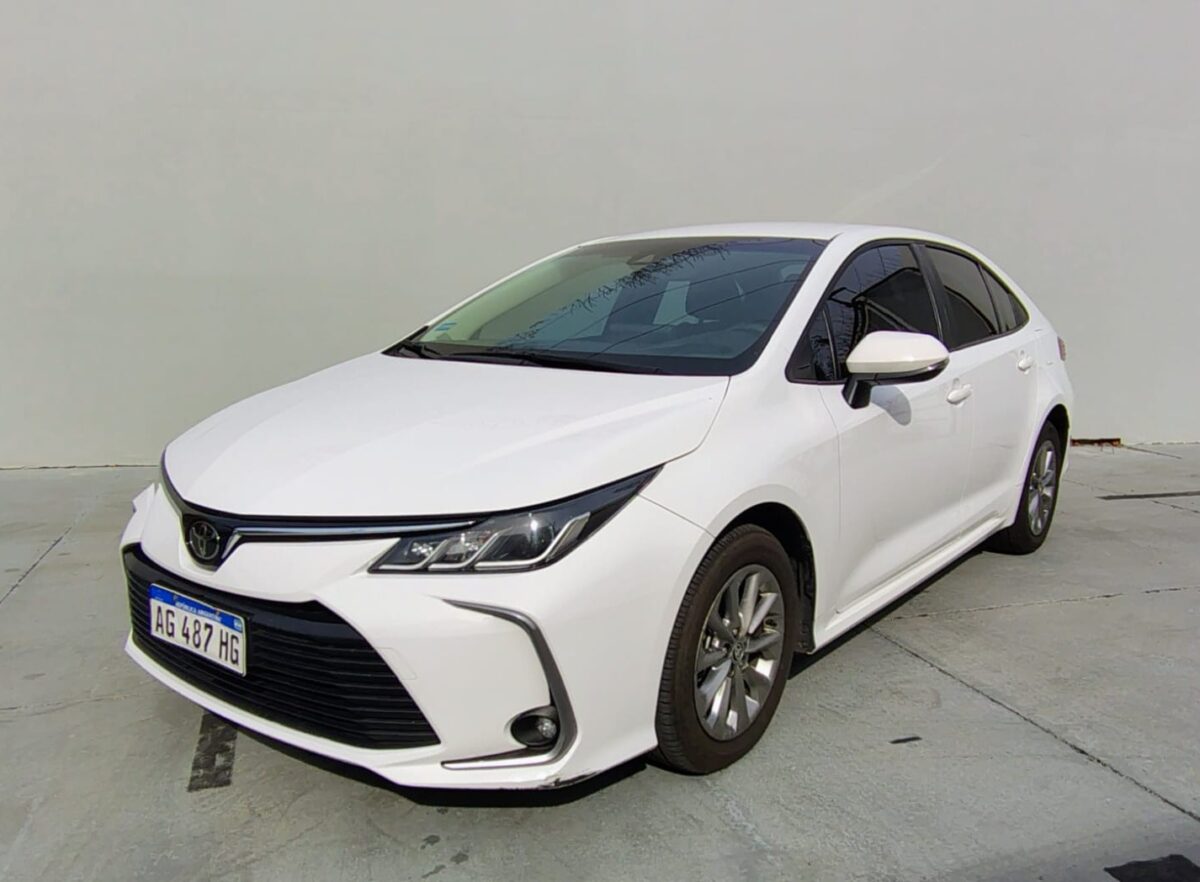 TOYOTA COROLLA 2.0 XLI CVT- MY.24 - Imagen 1