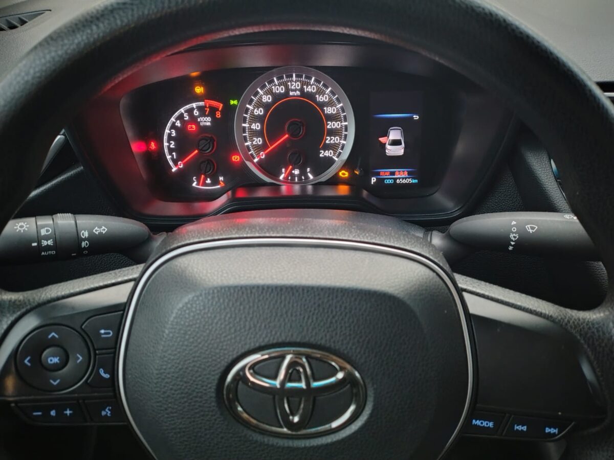 TOYOTA COROLLA 2.0 XLI CVT- MY.23 - Imagen 14