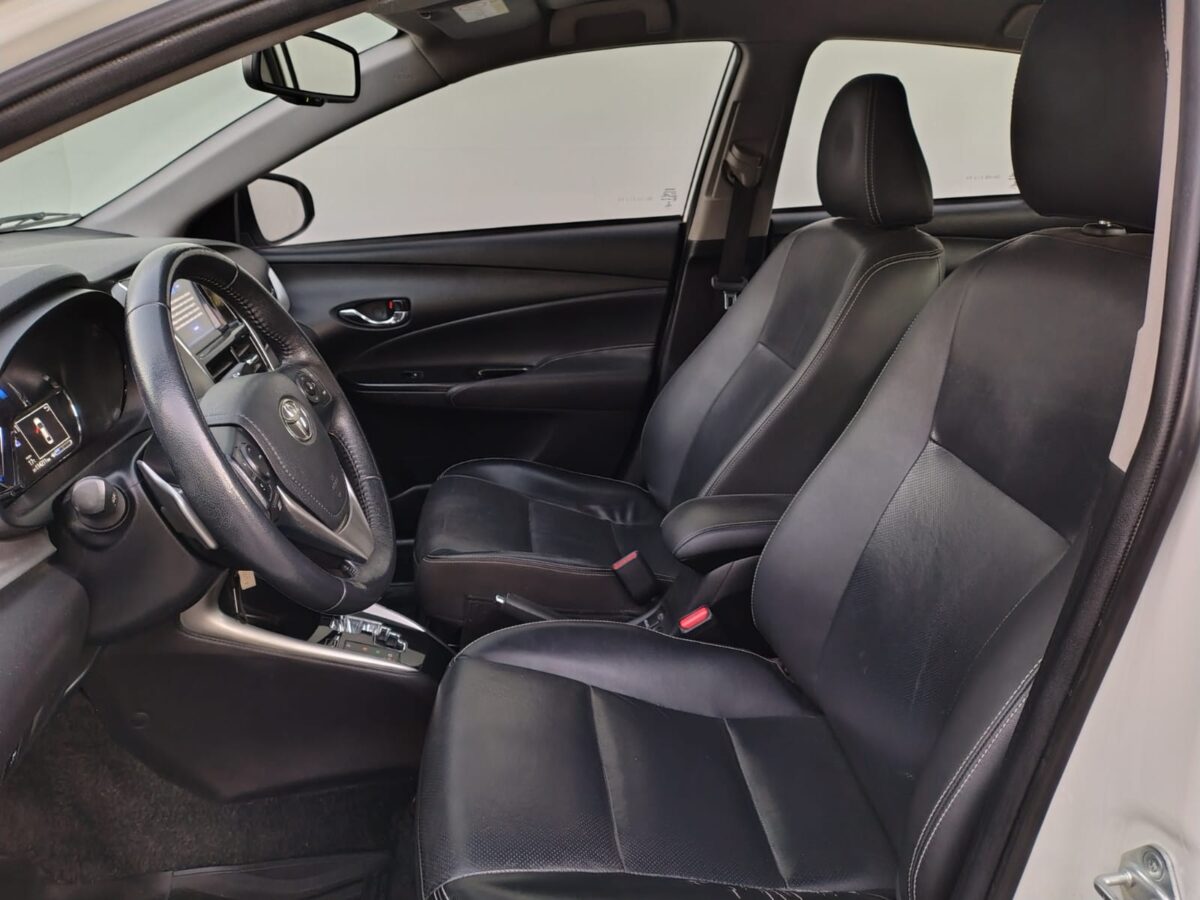 TOYOTA YARIS XLS PACK 1.5 CVT 4P-L.19 - Imagen 15