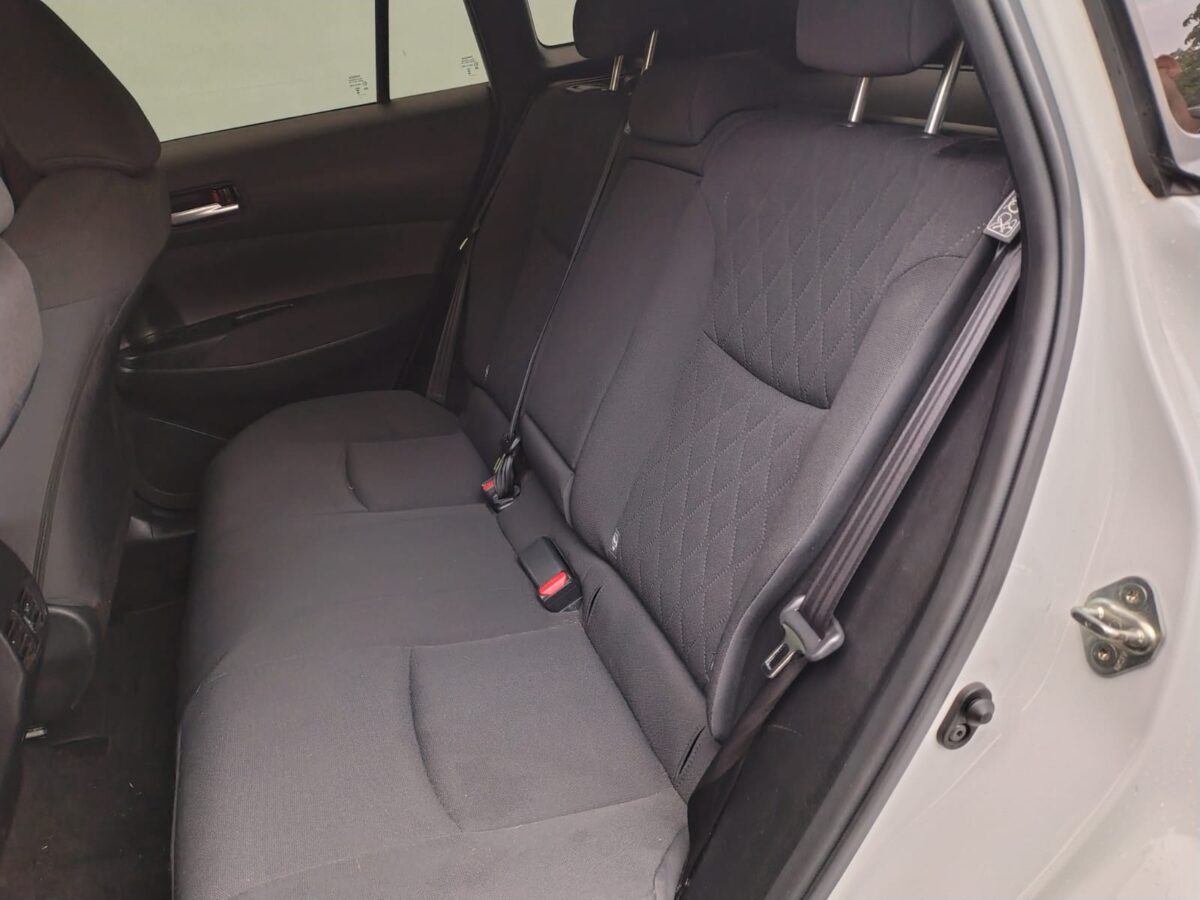 TOYOTA COROLLA CROSS XEI HEV1.8CVT.25 - Imagen 13