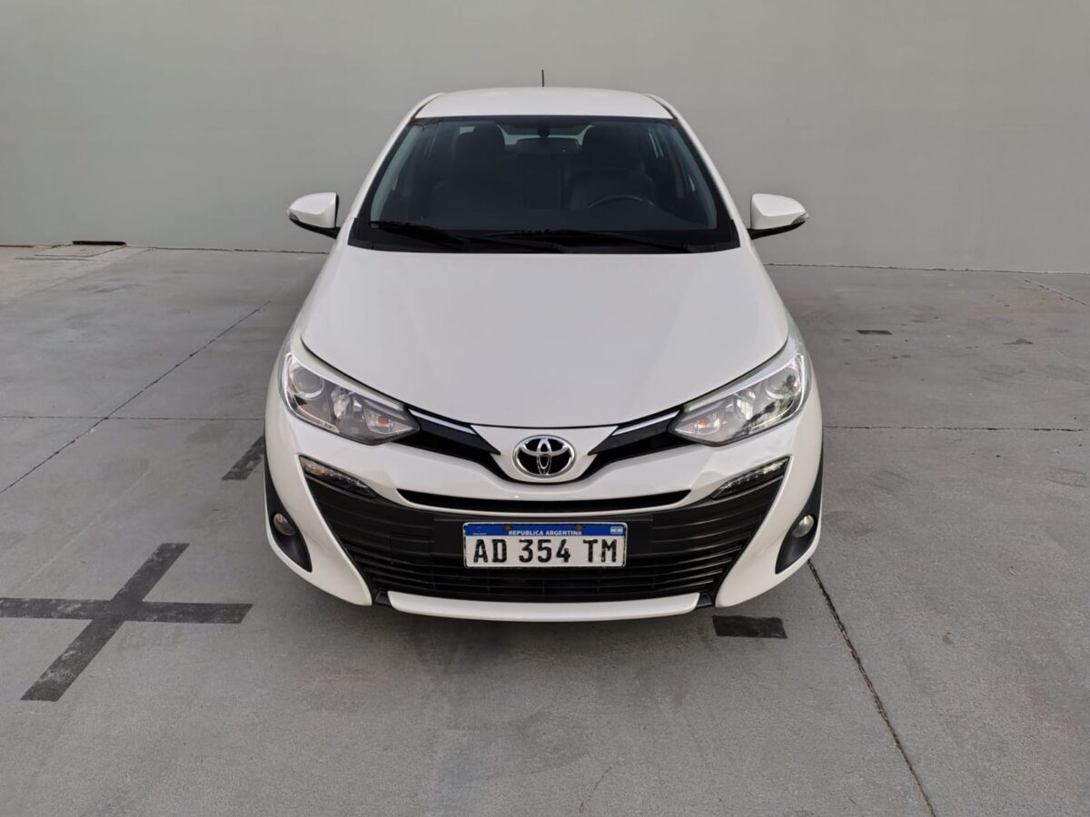 TOYOTA YARIS XLS PACK 1.5 CVT 4P-L.19 - Imagen 4