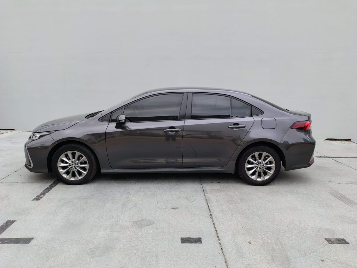 TOYOTA COROLLA 2.0 XLI CVT- MY.23 - Imagen 6