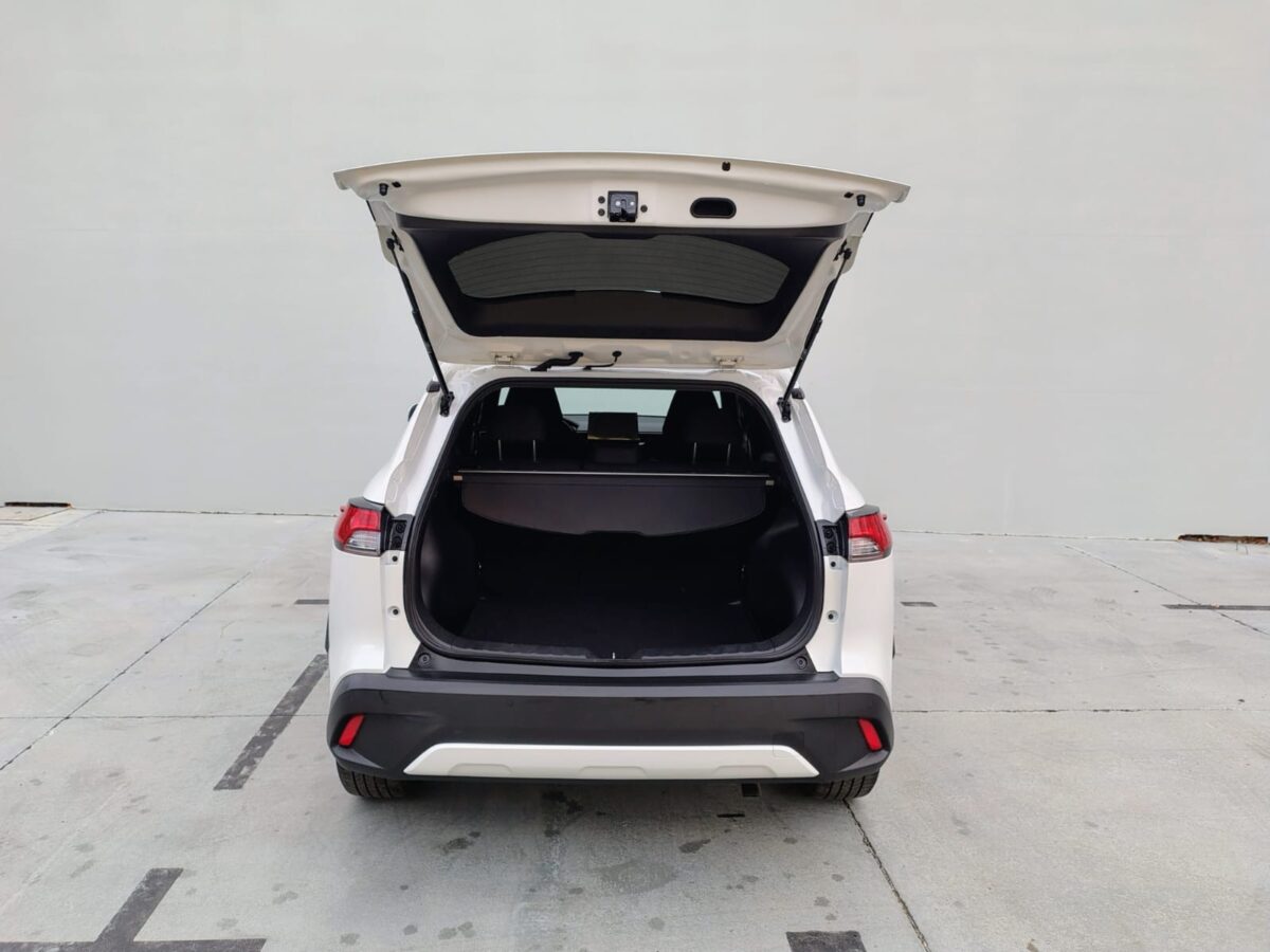 TOYOTA COROLLA CROSS XEI HEV1.8CVT.25 - Imagen 10
